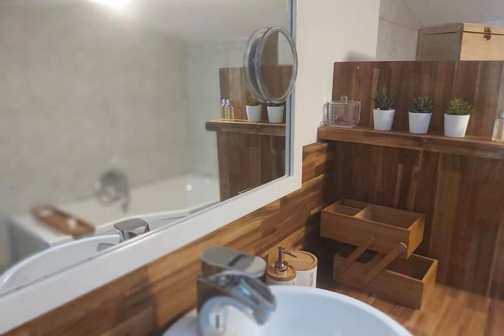 Le 68B Apartment Carcassonne Bagian luar foto
